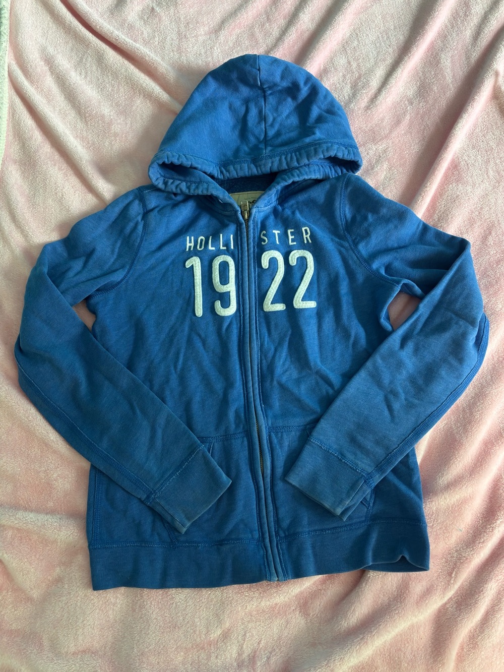 Hollister Blue and White 1922 Stitched Logo Tapered Zip-Up Hoodie Size Medium